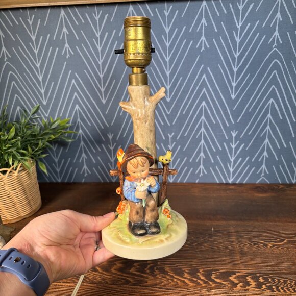 Vintage Hummel Lamp TMK-2 She Loves Me She Loves Me Not #227 Tree Trunk Lamp - Picture 1 of 14